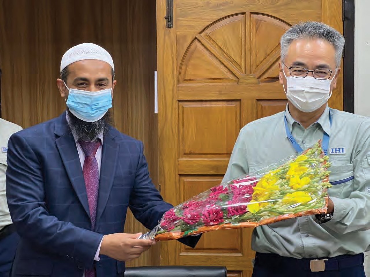 IHI / SMCC JV performance-certificate handover